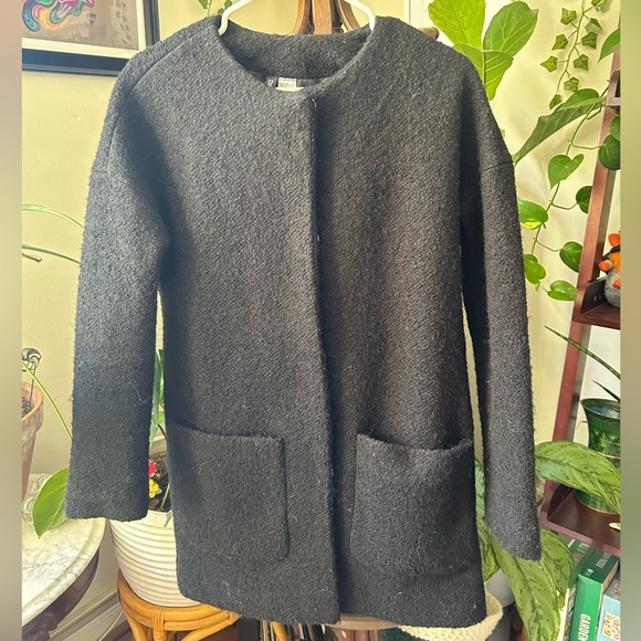 H&M Black Textured Peacoat Size 2 - Picture 1 of 4